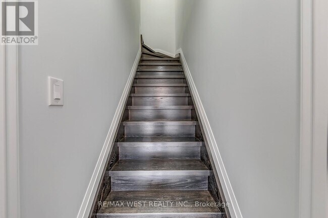 Photo - 1190 Ossington Ave