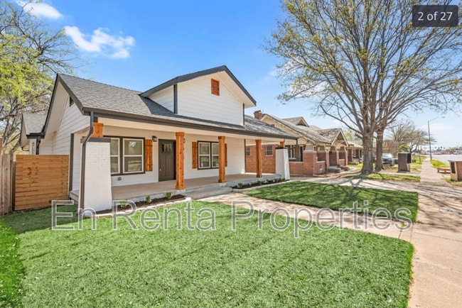 Photo - 3329 Hemphill St