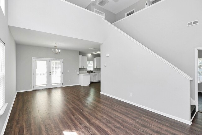 Photo - 3731 Bullard St