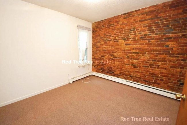 Photo - 70 S Huntington Ave Unidad 4