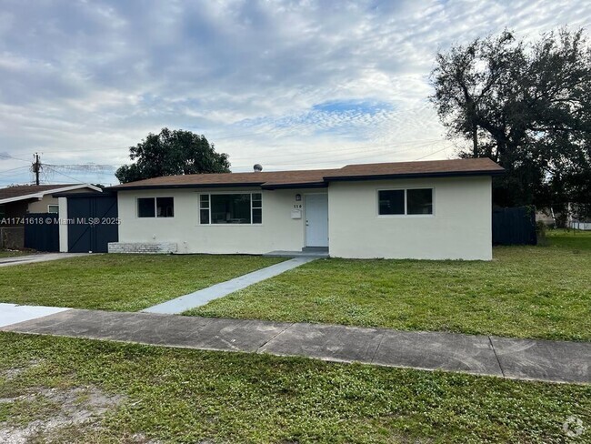 Building Photo - 3 bedroom in Miami Gardens FL 33169 Rental