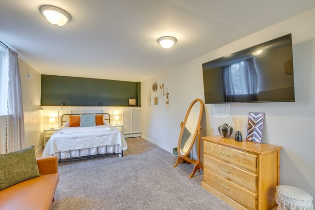 2881 Ohio St Unit 5