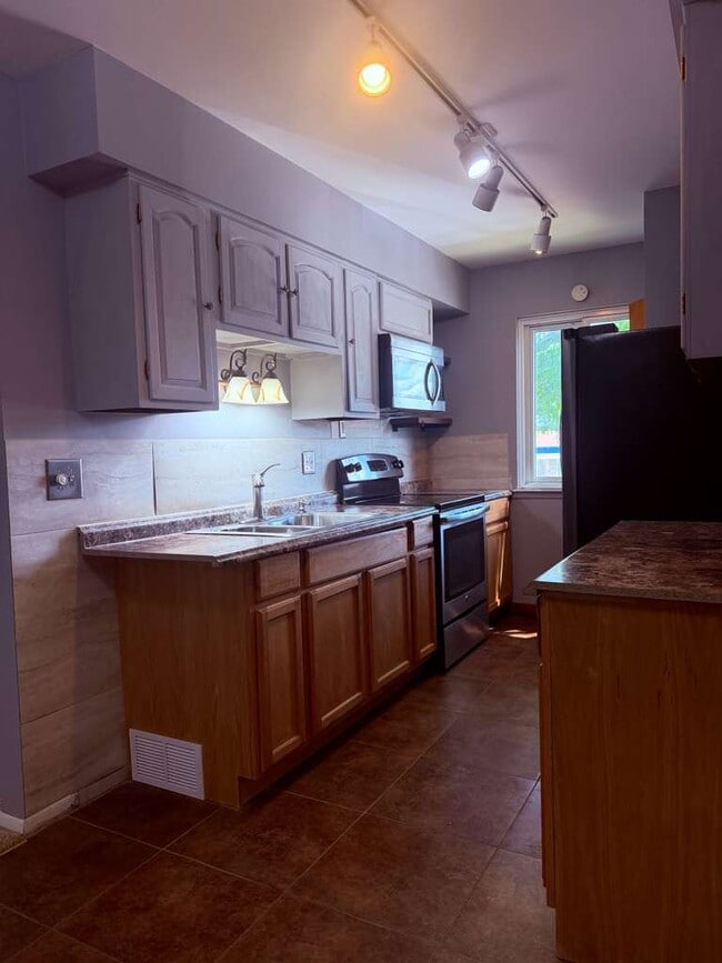 Photo - 1640 Washtenaw Rd Unit 1640 Washtenaw