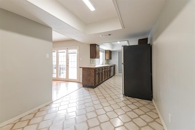 3464 Livingston Ln