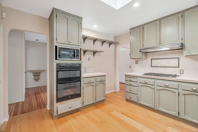 Photo - 3BD/2BA Home | Central A/C | 2-Car Garage | Top Schools