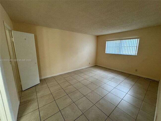 Photo - 6505 Winfield Blvd Unit B-2