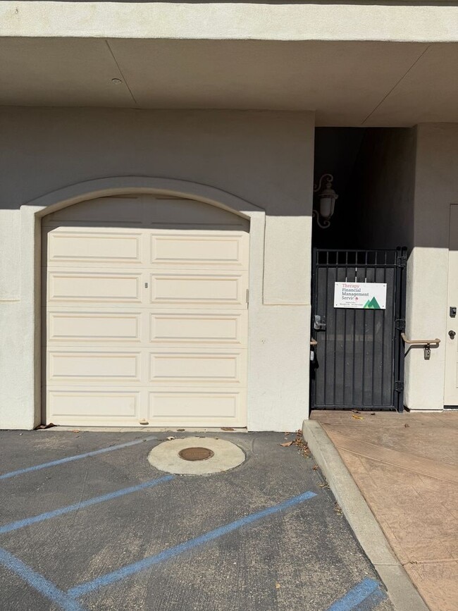 Photo - B11110E Unidad 211