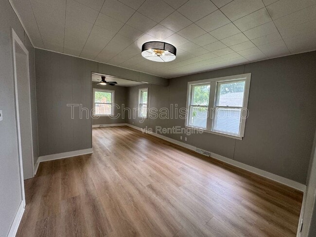 Photo - 122 Lawndale Ave