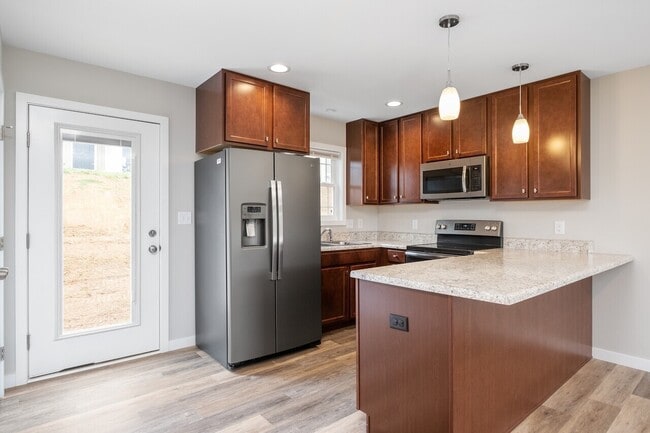 Photo - Staunton Apartments 301-314