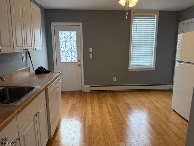 Photo - 134 E Centre St