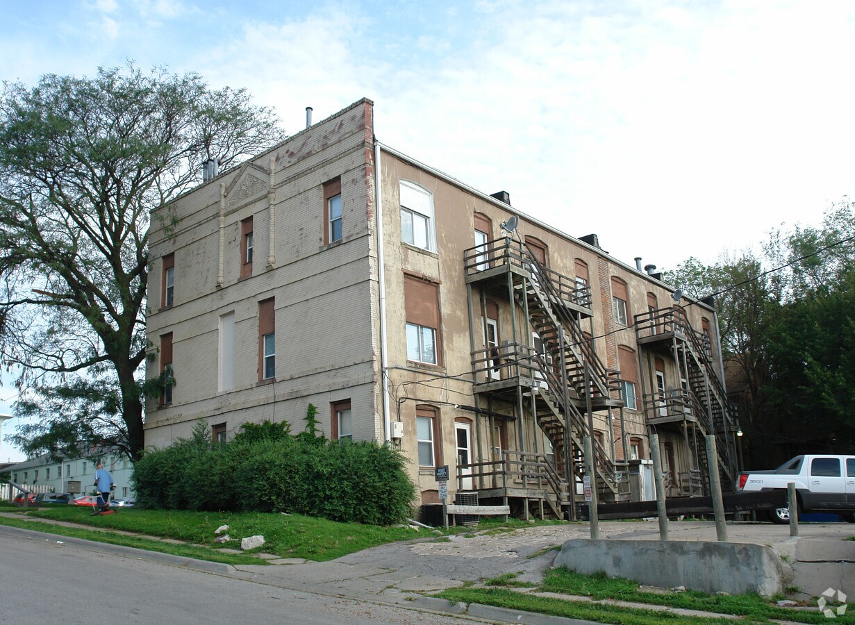 Photo - Centaur Apartments