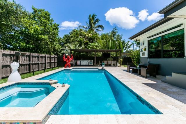 Photo - 9555 NW 2nd Ave