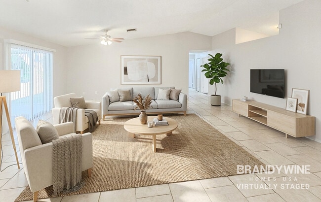 Photo - 28305 International Dr