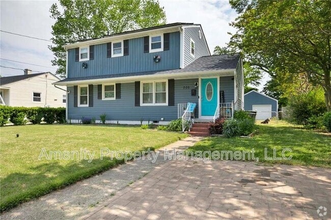 Building Photo - 205 Gumwood Dr Rental