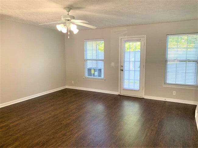 Photo - Two bedroom townhome for rent!