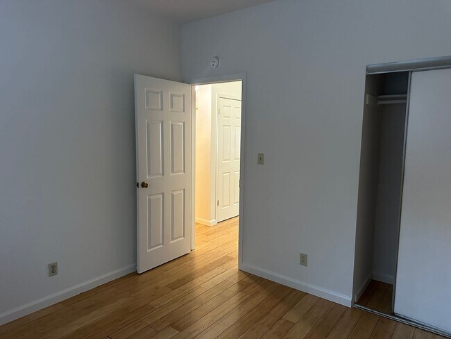 Photo - 3501 Richmond Blvd Unidad #C