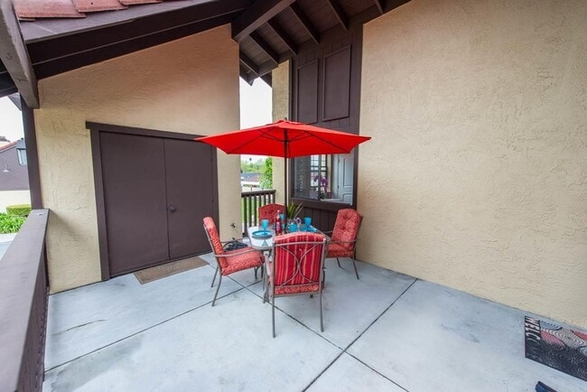 14011 Seagate Dr