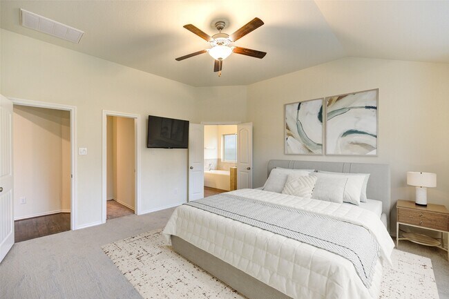 Photo - 18907 Via Flora Dr