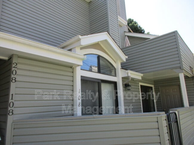 Photo - 921 S Zeno Way House