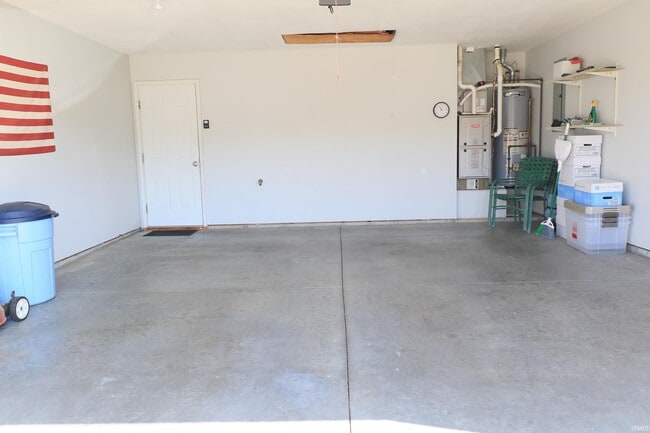 Photo - 610 Tealwood Dr