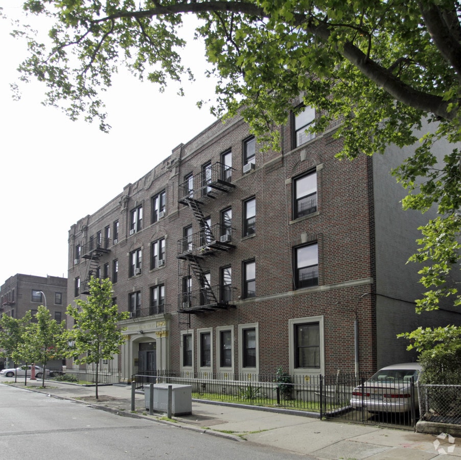 Woodrow Wilson Court - Woodrow Wilson Court Apartments