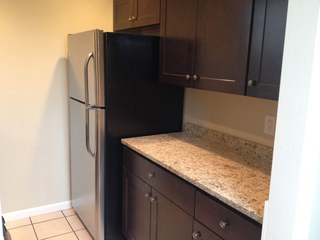 Photo - 234 W Clarke Ave Unit Apt. 1