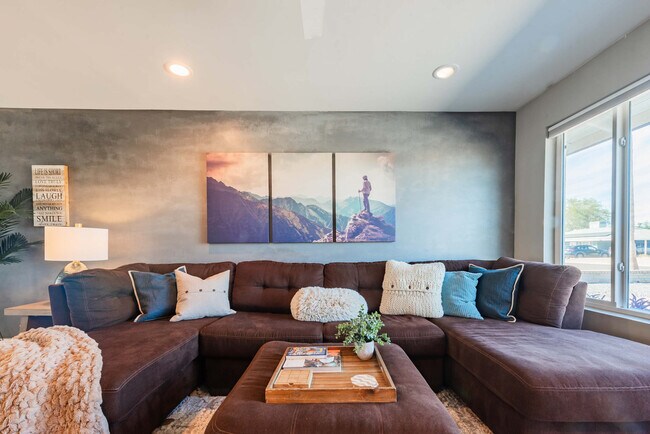 4917 E Granada Rd Unit SI ID1244923P