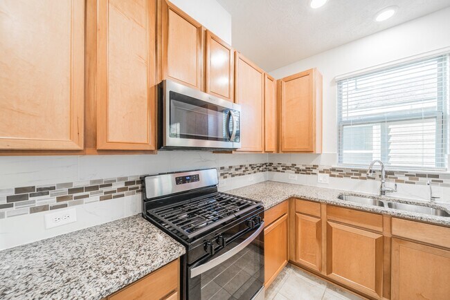 Photo - 27618 Mesabe Dr