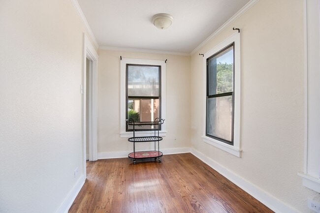 Photo - 421 W Concho Ave