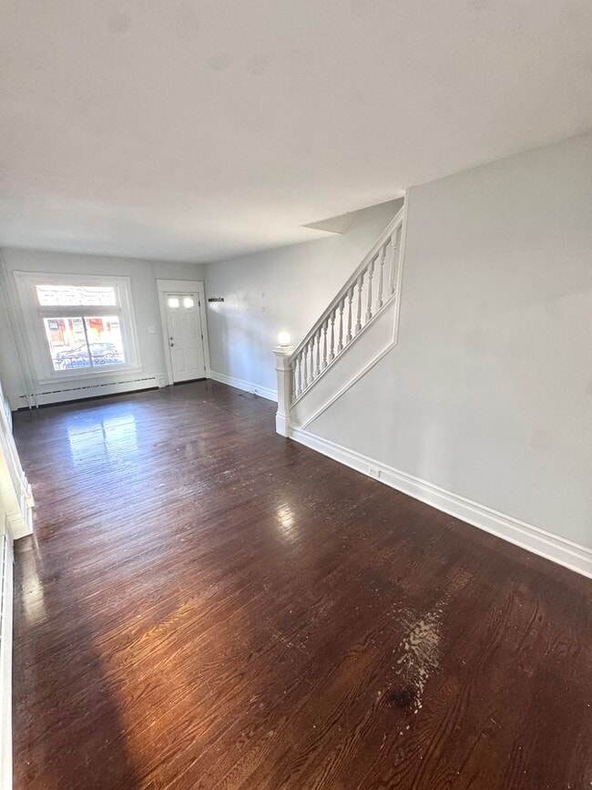 Photo - FIVE BEDROOM Home