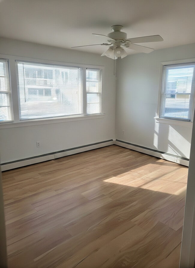 Photo - 211 Sheridan Ave