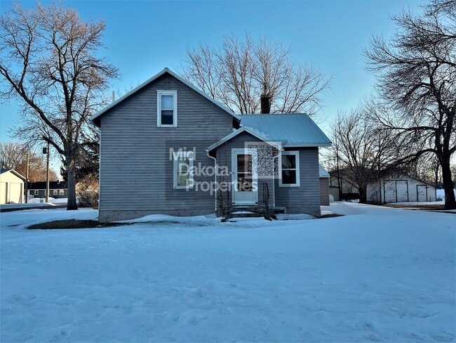 Photo - 510 E Maple-2 bedroom house