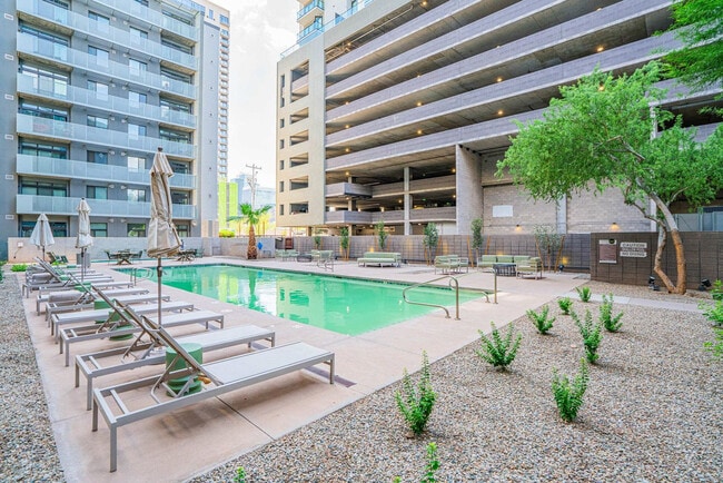 Photo - 914 N 4th St Unidad ID1263042P