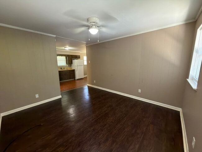 Photo - 1010 Thompson Springs Rd SE