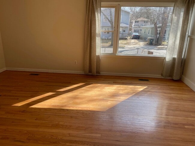 Photo - 1930 Baird St Unit #1