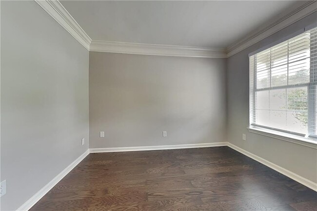 Photo - 2489 Heatherton Ct