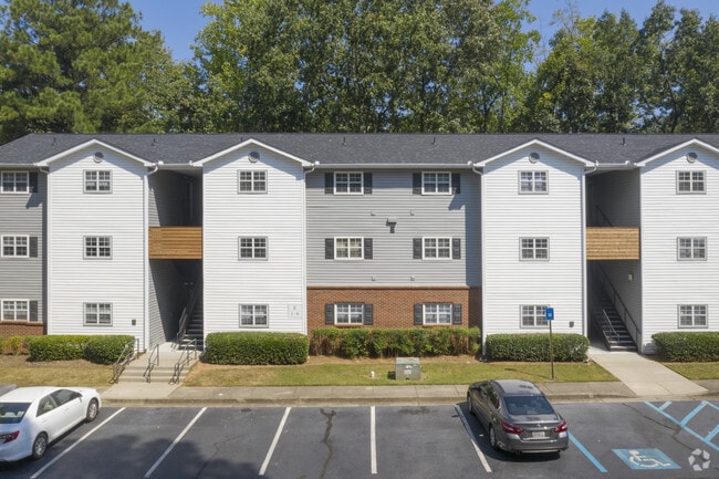 Creekside Apartments