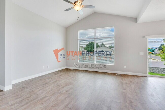 Photo - 7632 S Waverly Hls Ln