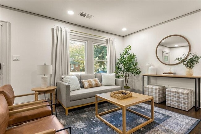 Photo - 3455 Rainey Ave