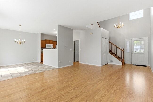 Photo - 811 Donelson Ct