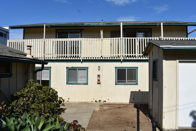 512-516 N CITRUS AVENUE