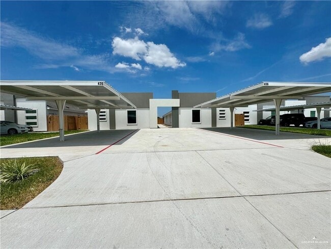 Building Photo - 11 Acacia St Unit 1