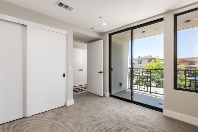 Photo - Bayview Townhomes at Point Loma