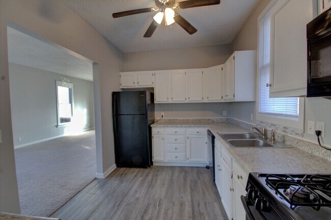 Photo - 3BD, 2BA, Single Family House