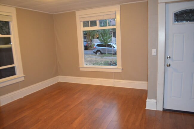 Living Room - 511 E Indiana Ave Unit A