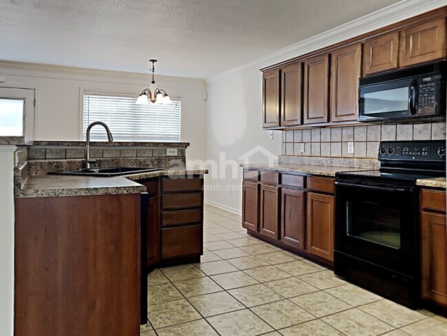 Photo - 3342 Hunt Crest Rd