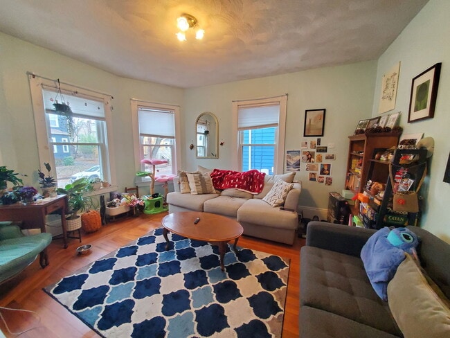 Photo - 72 Marshall St Unit U1