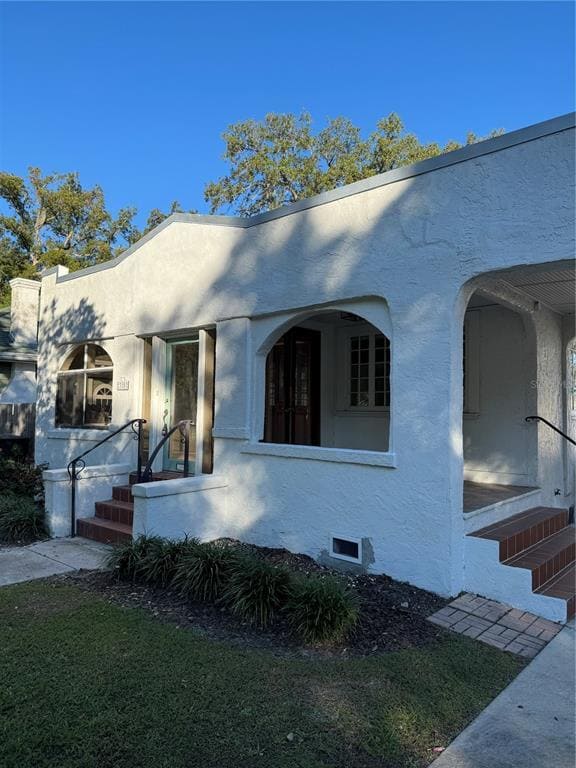 325 W Palm Dr