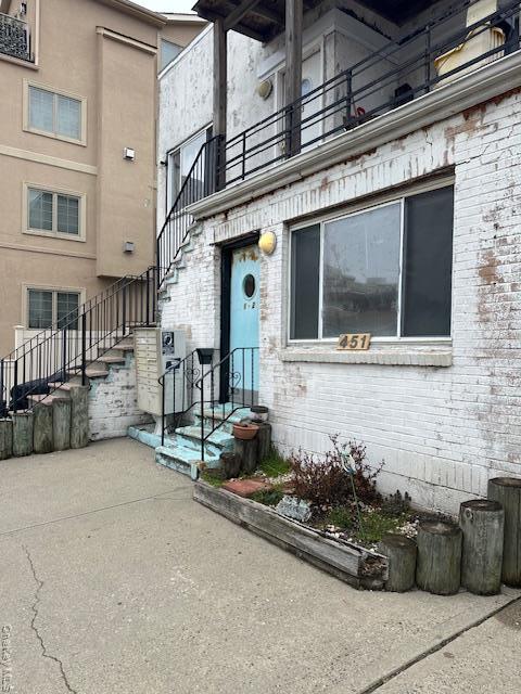 Photo - 451 E Broadway Unit 1