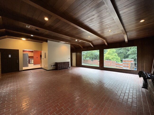 Photo - 4600 NW Cornell Rd